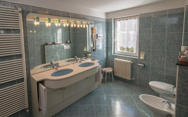 NATURA, BENESSERE E TRADIZIONI - HOTEL ANDOSSI